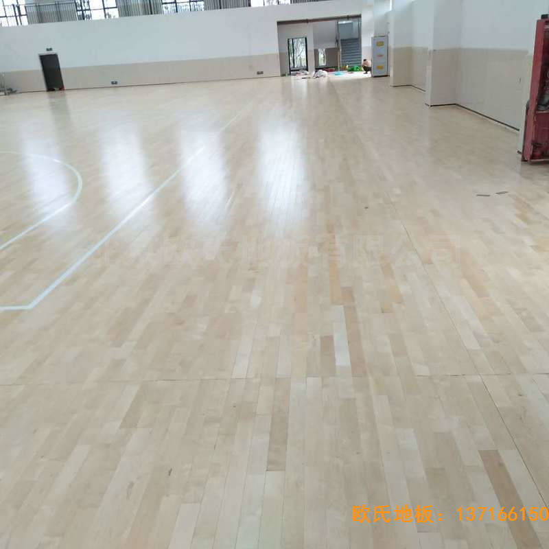 贛州寧都縣城關小學九章路校區(qū)運動木地板鋪設案例