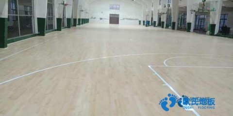 學(xué)?；@球場(chǎng)館木地板耐磨層