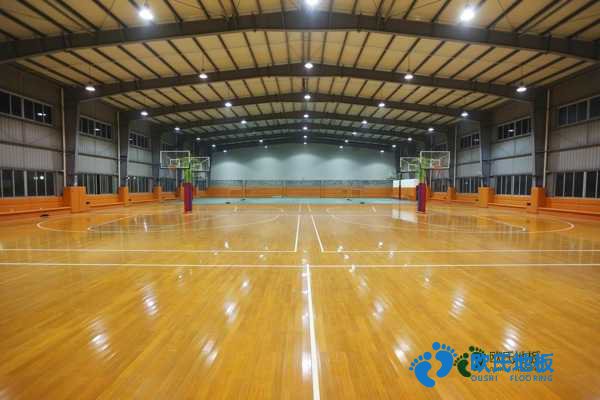 學(xué)校籃球館木地板施工單位