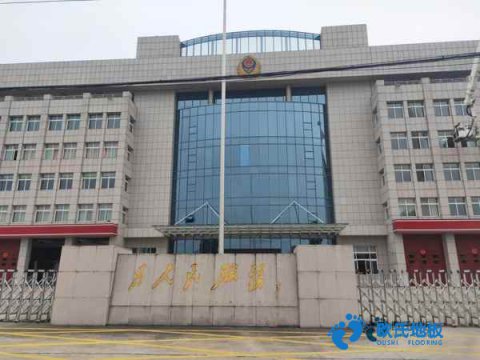 學?；@球場館木地板的常用尺寸