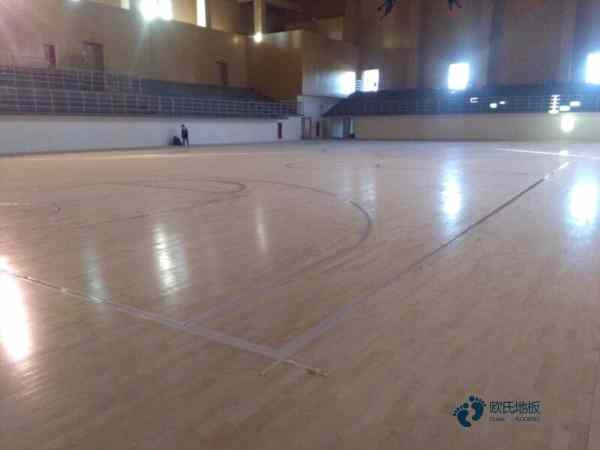 用什么運(yùn)動木地板耐磨度