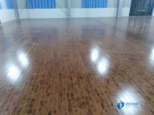 25厚體育運(yùn)動木地板保障