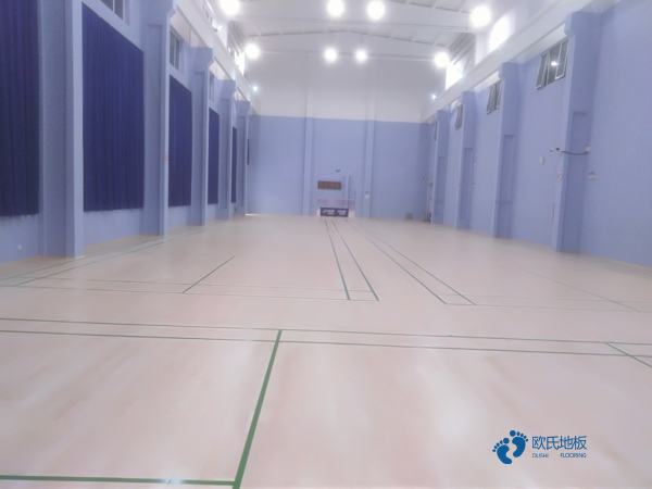 25厚體育運(yùn)動(dòng)木地板保養(yǎng)方法