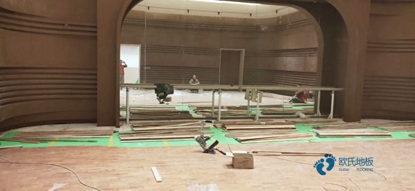 25厚運(yùn)動木地板檢測方法