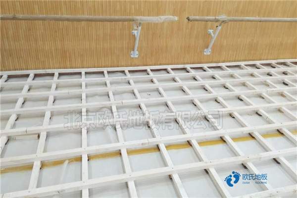 用什么運(yùn)動木地板優(yōu)點(diǎn)