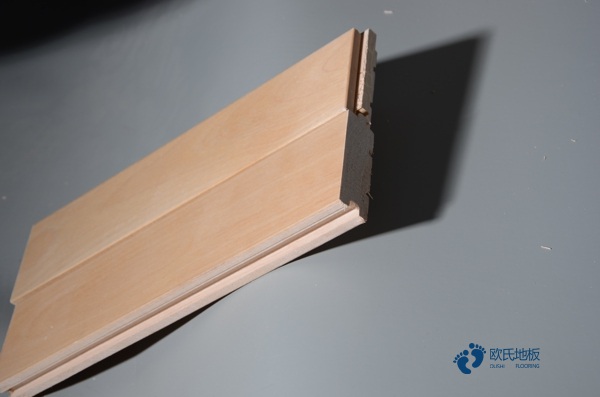 實(shí)木體育地板買(mǎi)什么材質(zhì)的好2