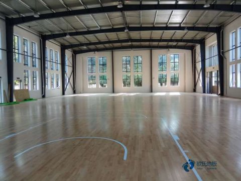 實木體育館地板生產(chǎn)基地