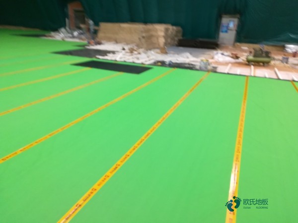 校園運(yùn)動籃球木地板施工工藝3